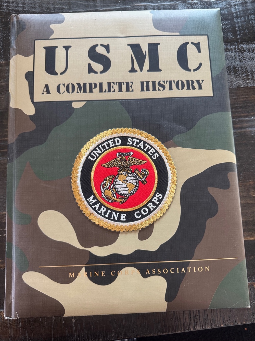 USMC A COMPLETE HISTORY BOOK